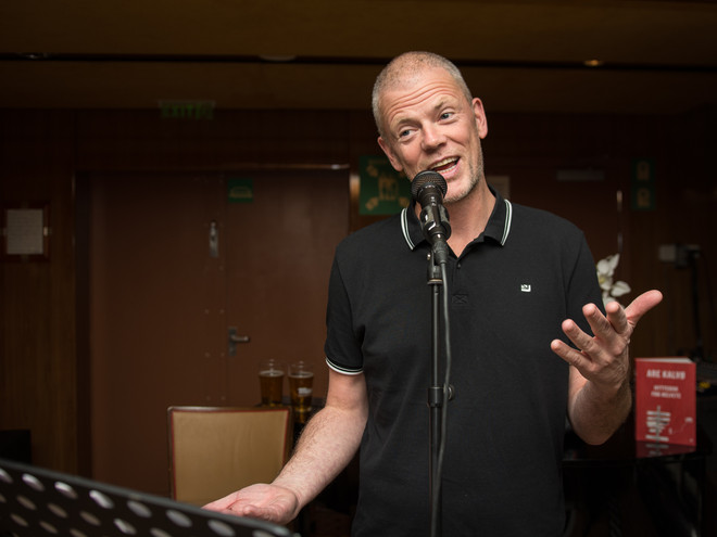 Cabin Book from Hell. Are Kalvø Standup. Photo: Laimonas Puisys