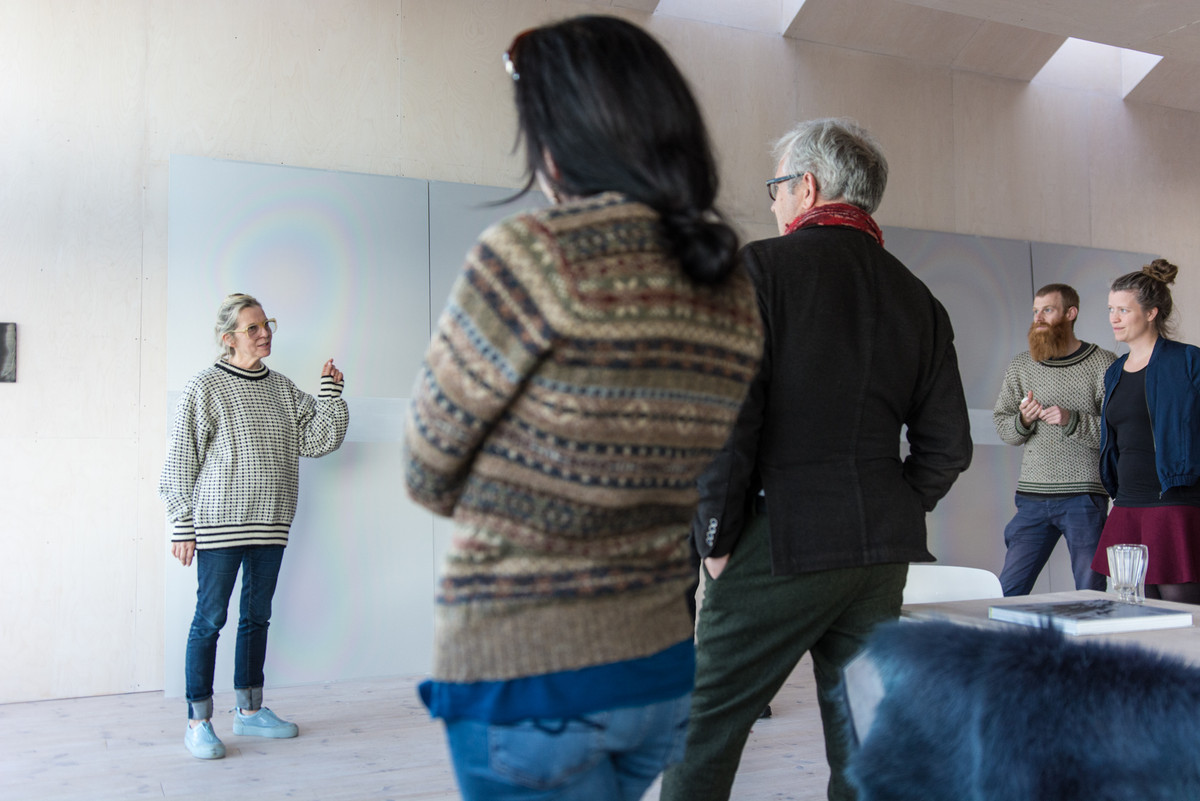A K Dolven presenting her work to sci-fi author Simon Ings, Karen Gardiner and artists and founders of RAKE Trygve Ohren and Charlotte Rostad. Photo: Laimonas Puisys.