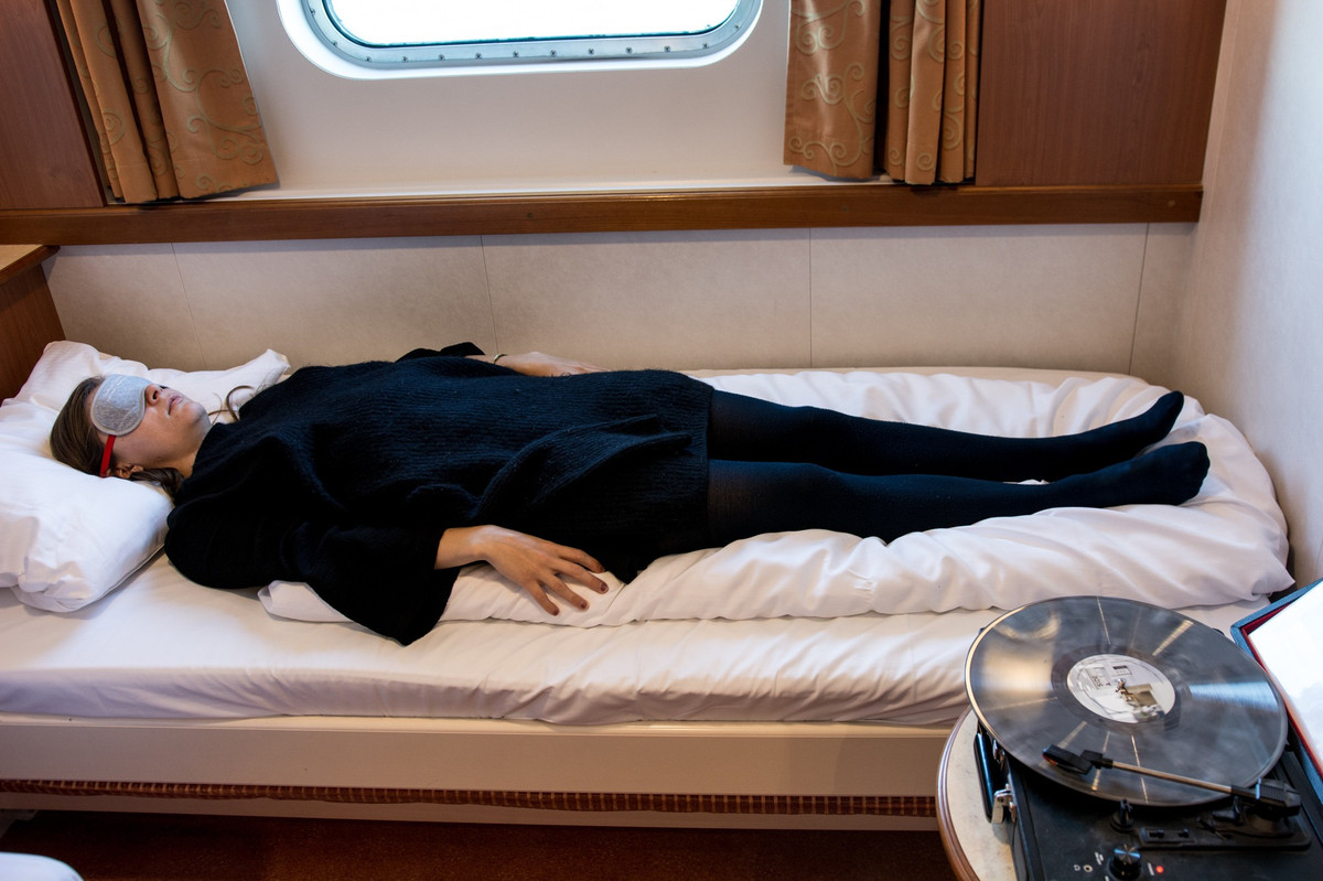 Reverie: On the Liberation from Work. Hypnotherapy sound work by Danilo Correale, New York. 21:20 min x 2, LP Record. Cabin 434, deck 4. Saturday 23.09.2017. 
Presented by Entrée in the Cabin Series, 2017. Curated by Randi Grov Berger and Espen Johansen from Entreé and over all program by Helga-Marie Nordby and Tanja Sæter from Coast Contemporary.
