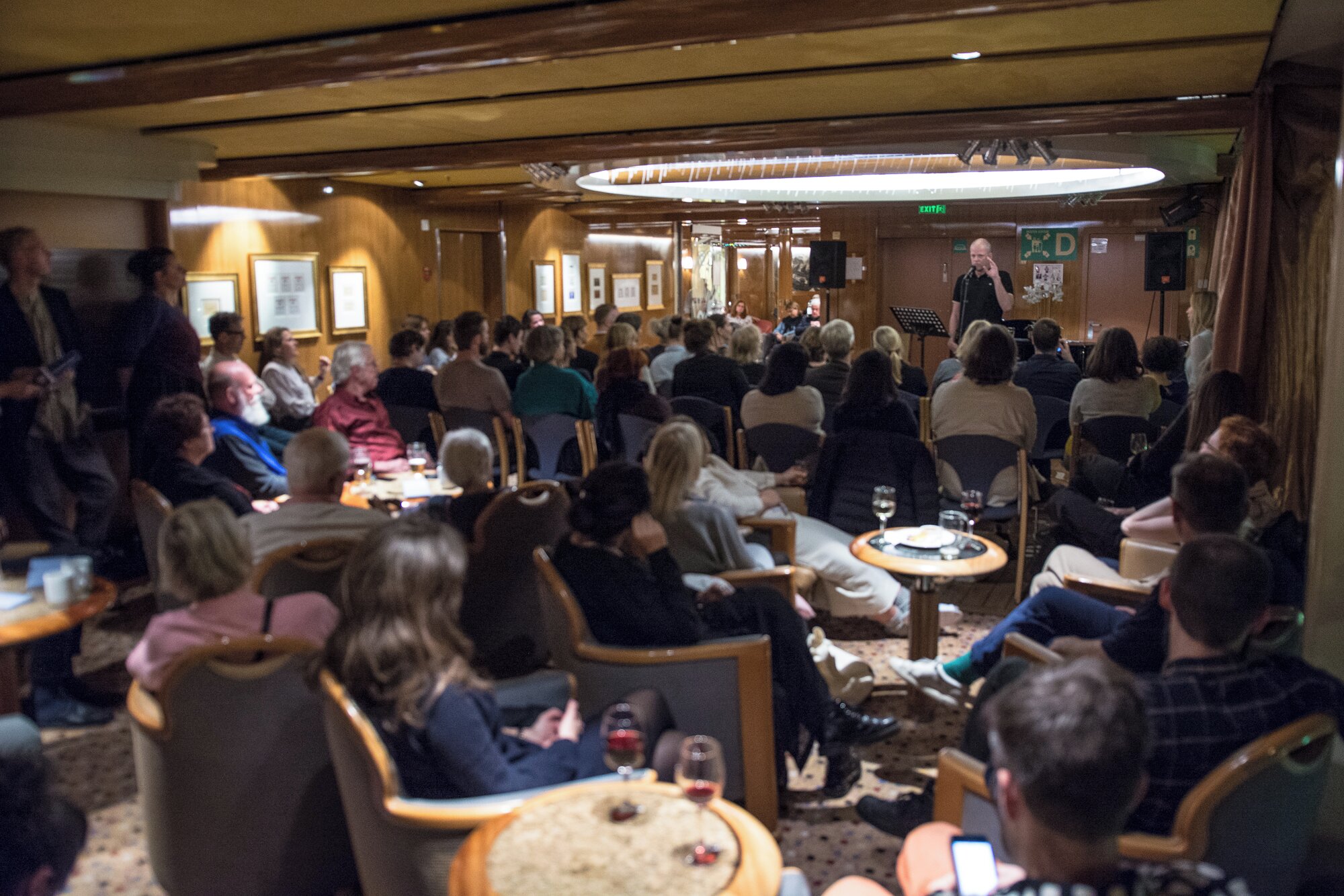 Cabin Book from Hell. Are Kalvø Standup. Photo: Laimonas Puisys 