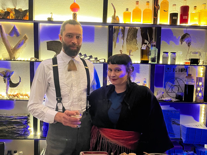 Tron and Marita minutes away from transforming into BAR DÛ NORD.