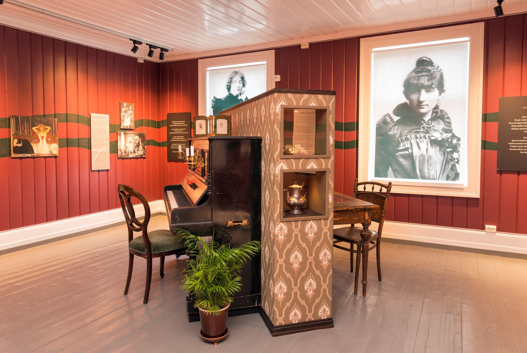 Exhibition about the life of Dagny Juel at The Women´s Museum.