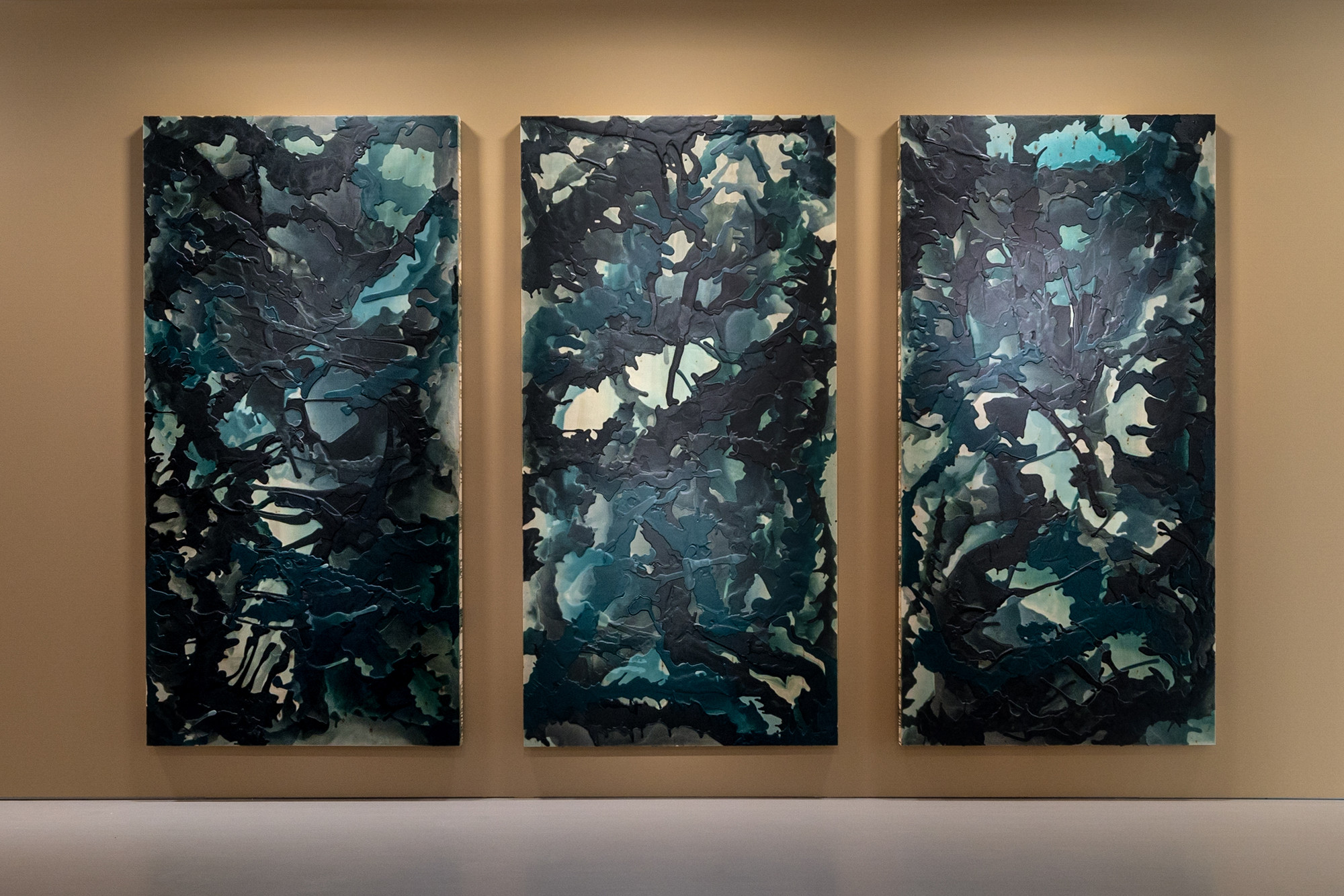 Petroleum Landscapes: The landscape held all the colors of burning. 2024. Petroleum wax with pigment on wooden panel. 240 x 120 cm (each).
Photo: Eivind Lauritzen / Galleri F15